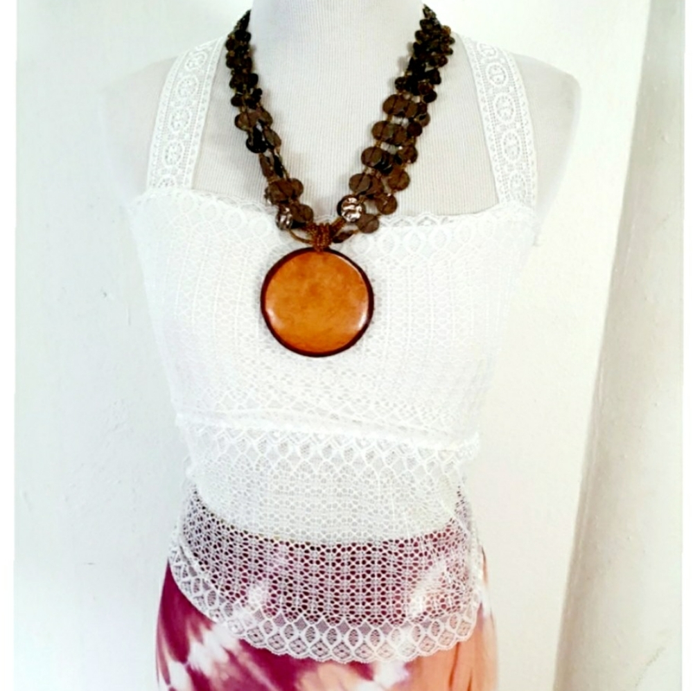 Delicate Lace Butterfly Racer Back White Top - Picture 8 of 16